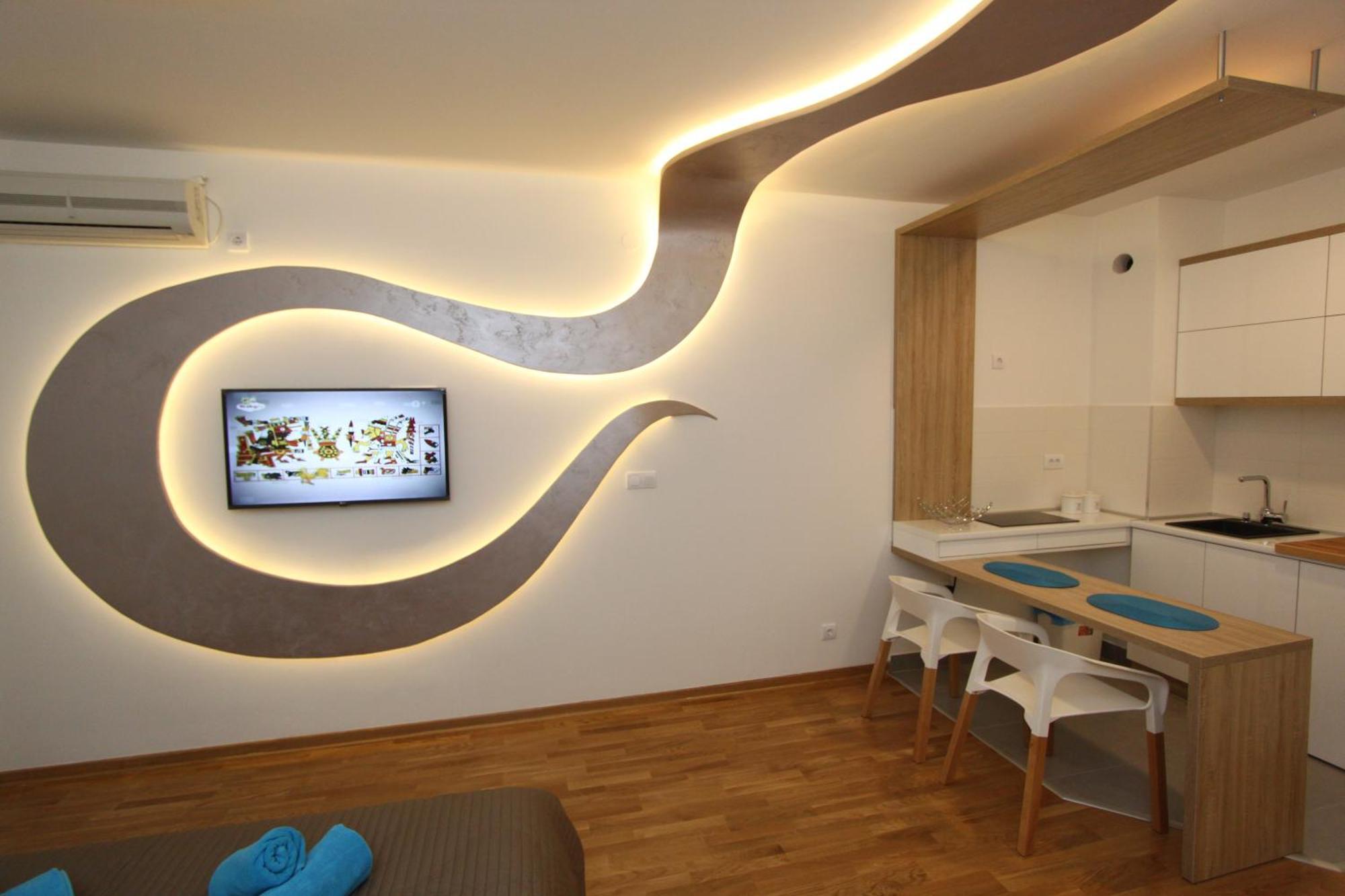 Riviera New Belgrade Apartment, Parking 5 Eur Per Day Eksteriør billede
