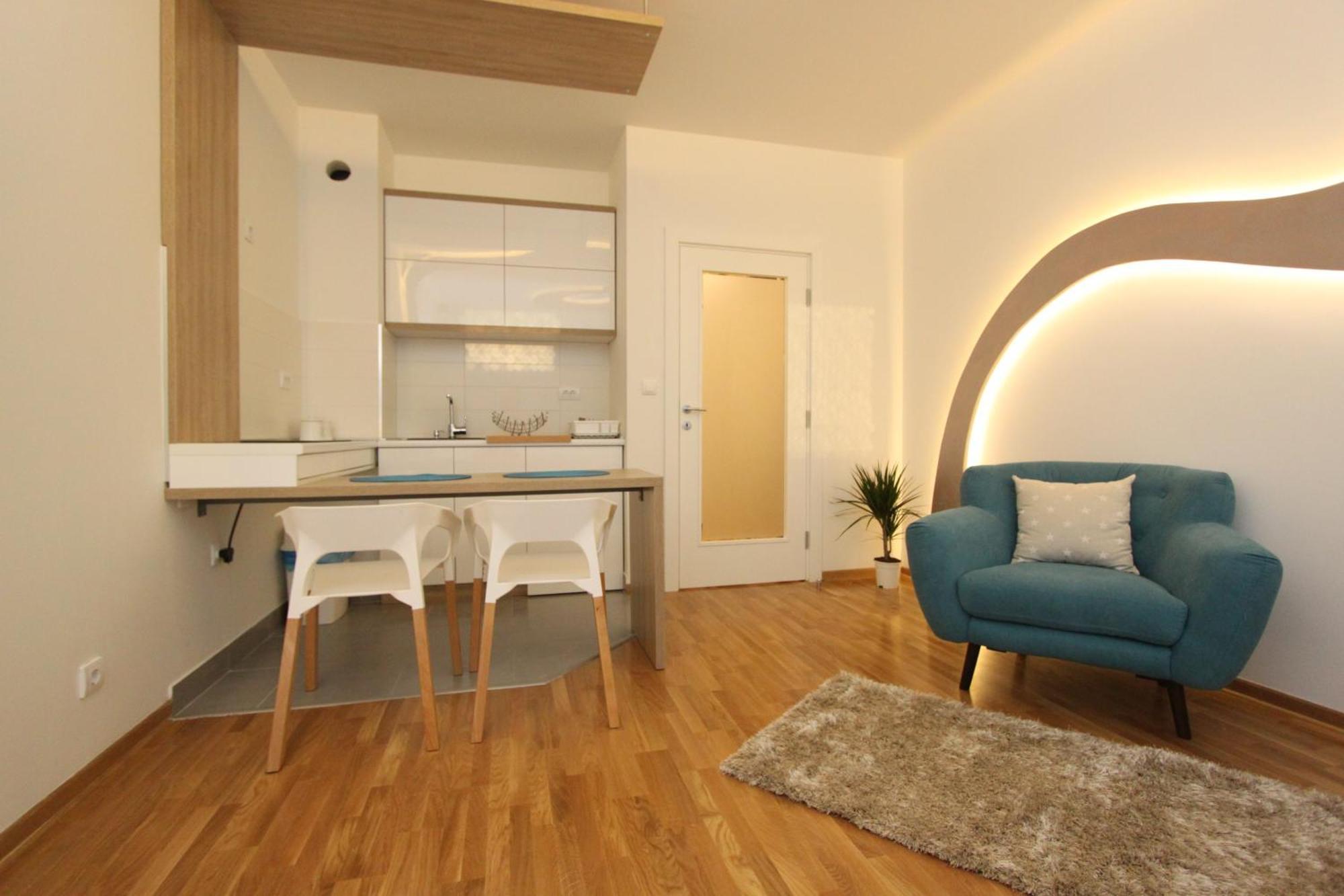 Riviera New Belgrade Apartment, Parking 5 Eur Per Day Eksteriør billede